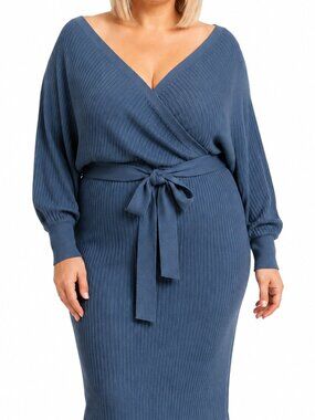 Plus size 2X blue sweater dress knit ribbed v-neck long sleeve dress. Dressy